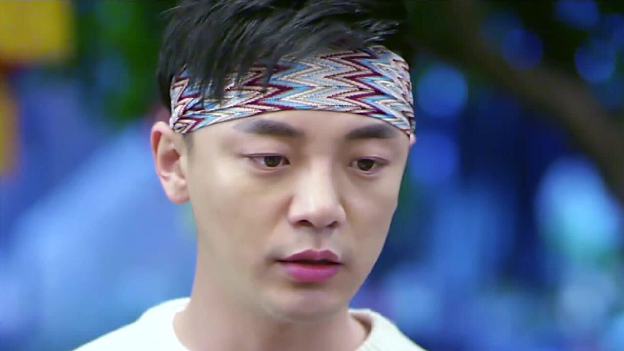《小情人》精华版第30集:小云南求婚祖贝莱遭拒绝