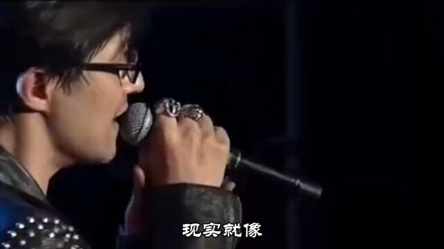 汪峰代表作《飞得更高》励志歌曲,振奋人心