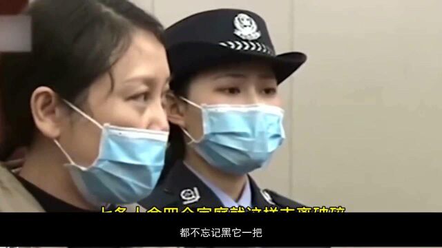 “无知少女”劳容枝的心机深,竟然真的还会有人对她共情?