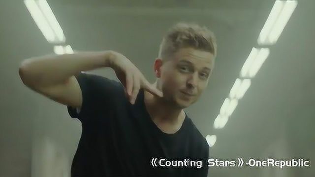 翻译亮了!看大神翻译欧俄美流行单曲《Counting Stars》,外国人绝对感受不到汉语文化的博大精深