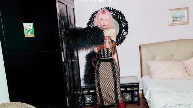 Vogue Korea October 2021 Gucci服饰画报,房间里的秘密