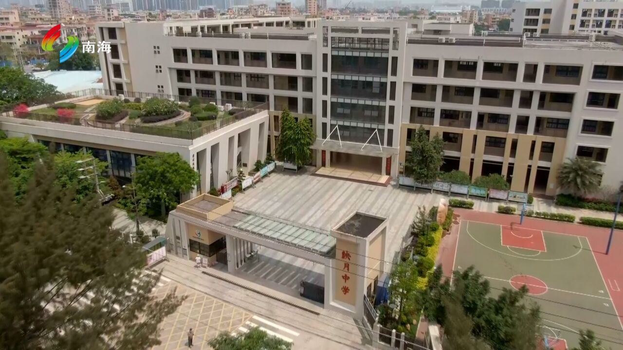 映月中学打造映月新城初中教育新高地