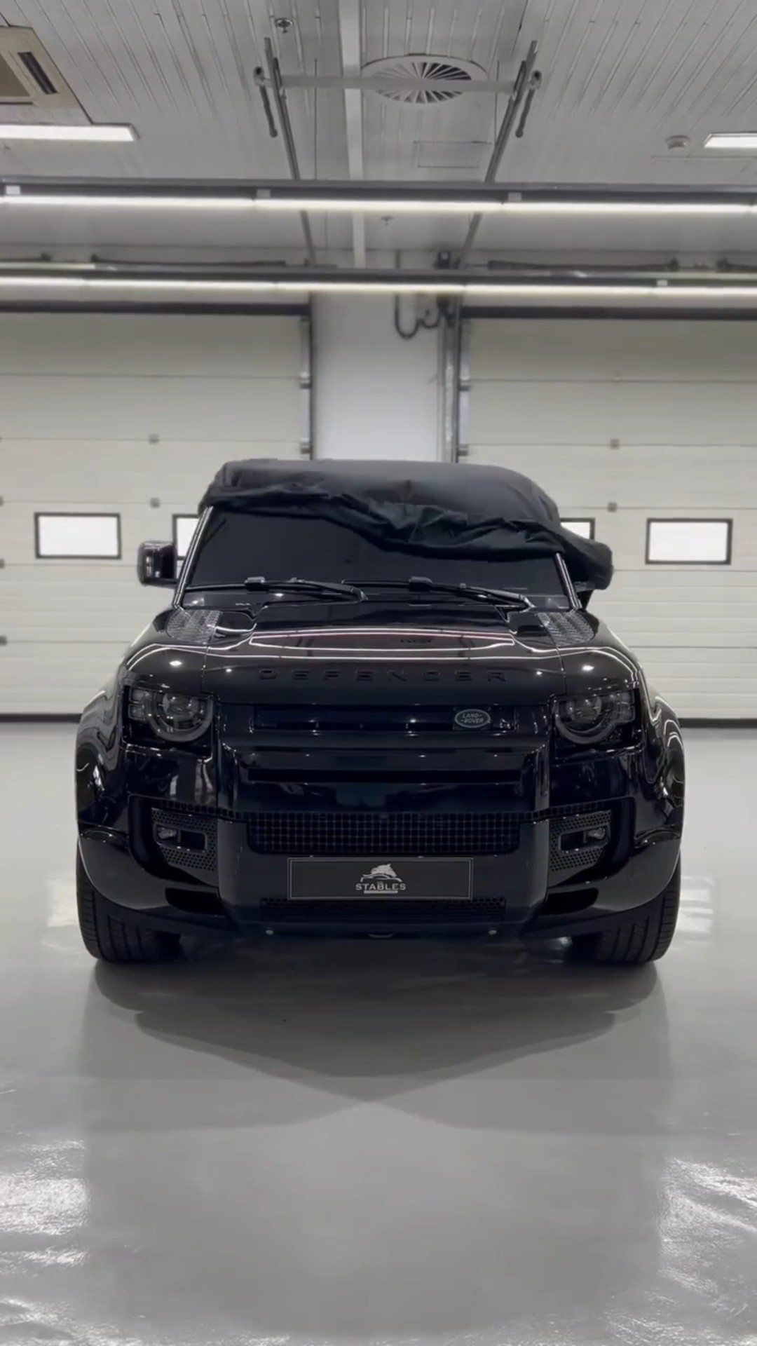 路虎defender 007 詹姆斯邦德版本,限量300