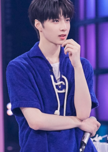 【刘耀文x你|做梦素材】竹马or天降?"他们只有你"