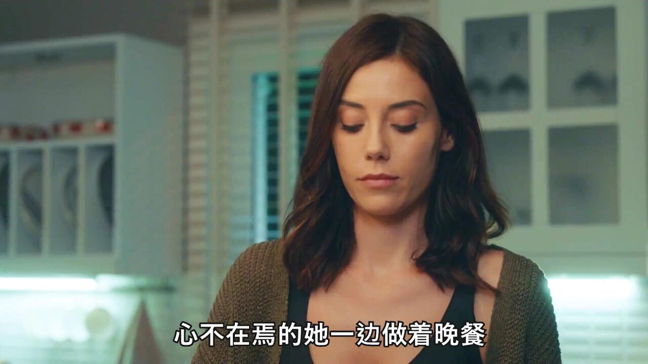 不忠精彩速看_《不忠》第一集,结婚十年仍保持火热的甜蜜夫妻,可妻子却无意发现了丈夫的秘密_高清1080P在线观看平台_腾讯视频