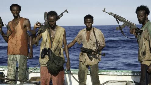 只有索马里海盗敢动的商船，4名海盗打破美国200年不被劫持记录