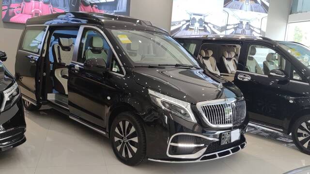 奔驰高顶威霆新款7座商务车,品牌好,空间好的实用车辆