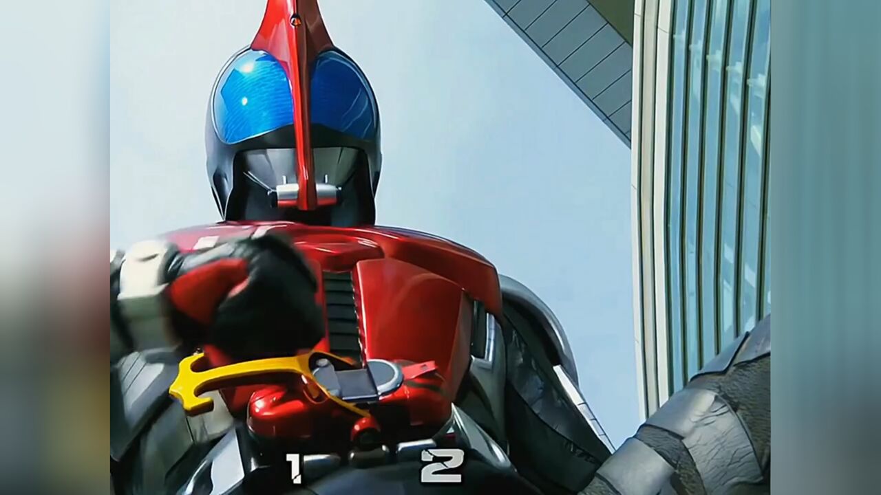 来自回旋踢的魅力 "假面骑士