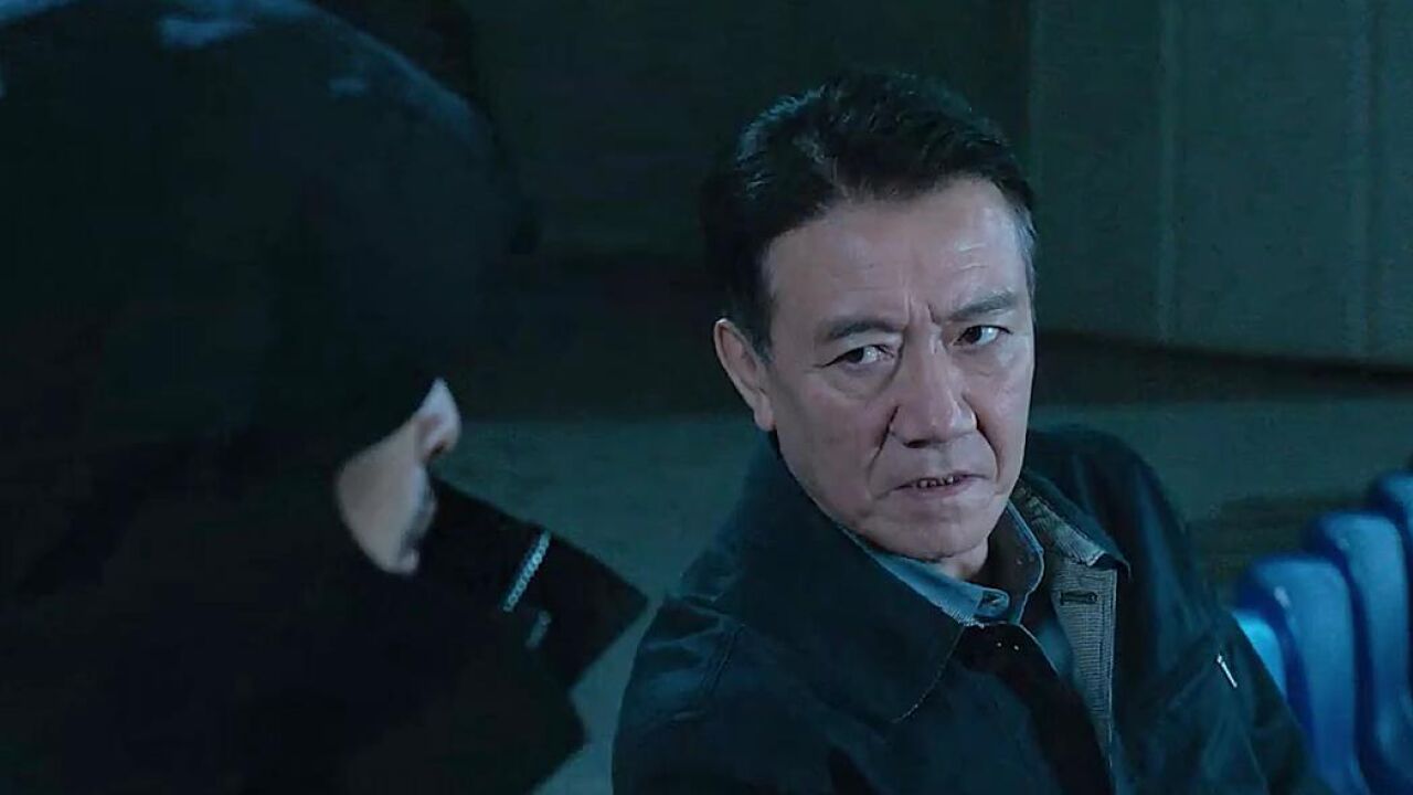 第25集:犯罪分子没事就搞疏散演习,警察一动他们也动.