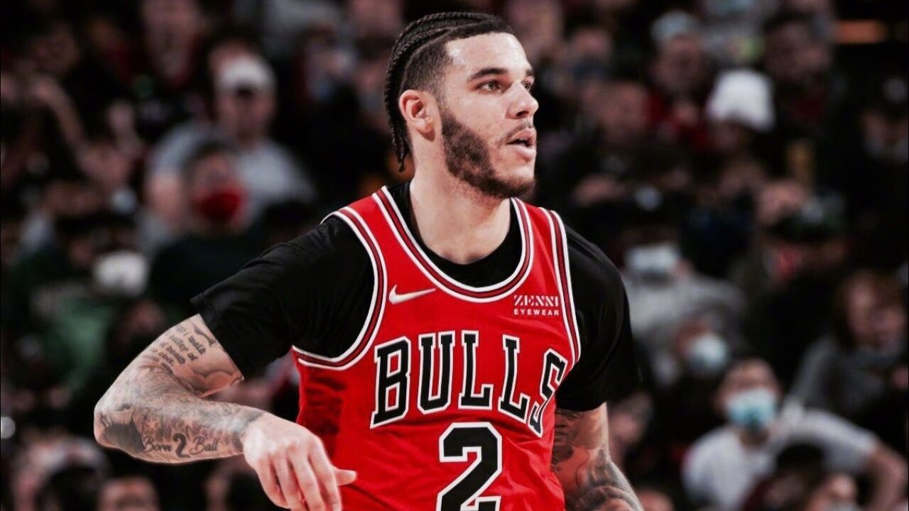 公牛官方:朗佐-鲍尔因膝盖伤势再次赛季报销