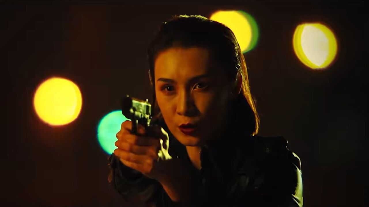 《辣警狂花》飒爽警花燃斗毒枭,正义追击高能冒险!