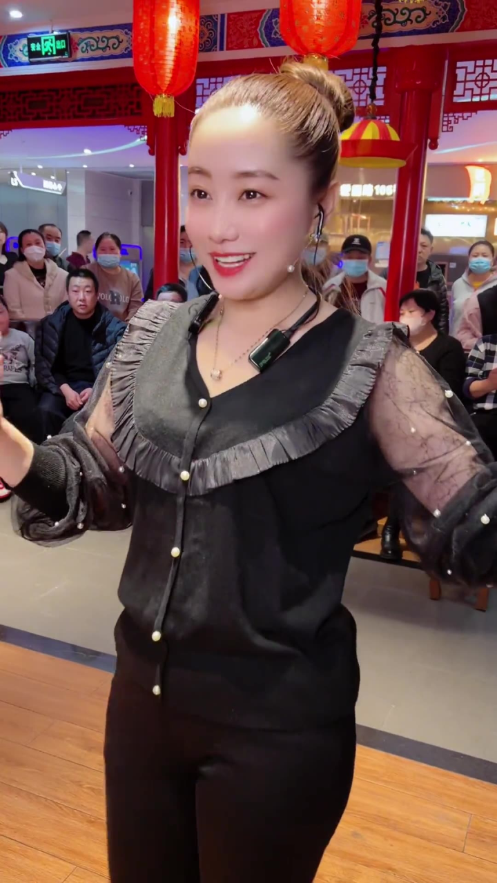 鞍山大晨辰 #真人真唱 #大晨辰 #人美歌甜 #招牌笑容