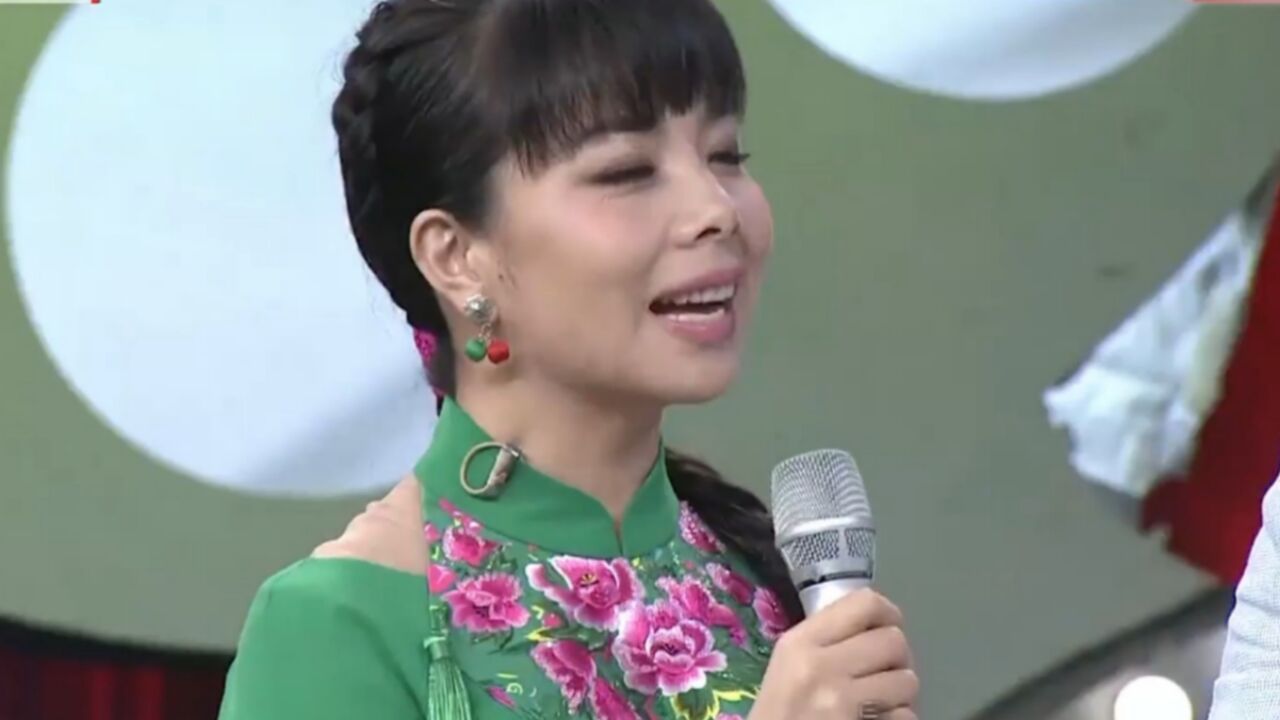 王二妮教唱民歌《圪梁梁》,高音飙得荡气回肠,实在是牛!