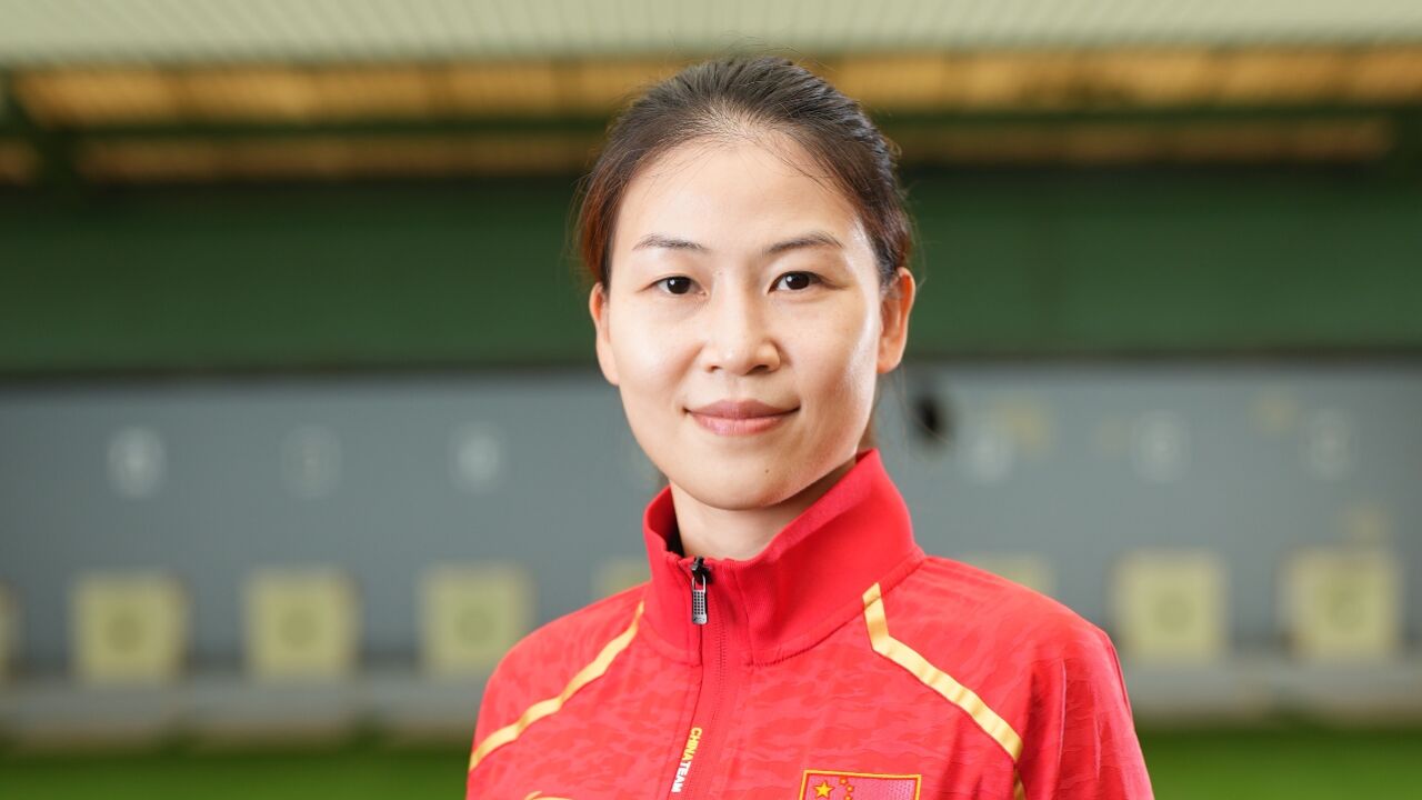 10米气步枪"大满贯"得主易思玲:相信自己,永不放弃