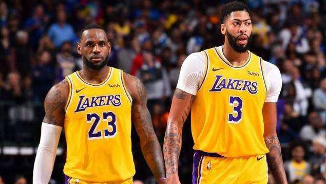 詹姆斯伤情最新视频 c3513k02hmk_hz.jpg