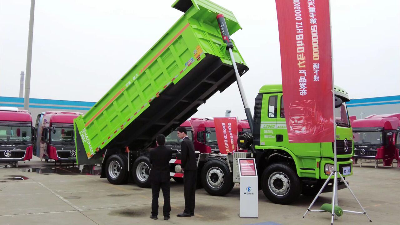 陕汽x6000 840马力重卡正式亮相三方深度共融构建产业新生态