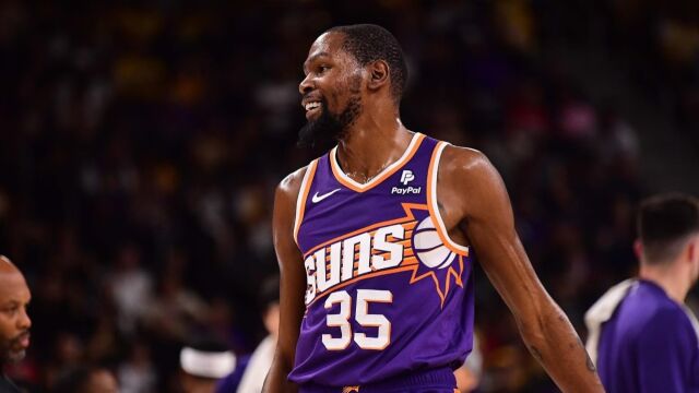 三节打卡带队大胜爵士！杜兰特第48次以至少70%命中率砍下25+，近15年来第二多