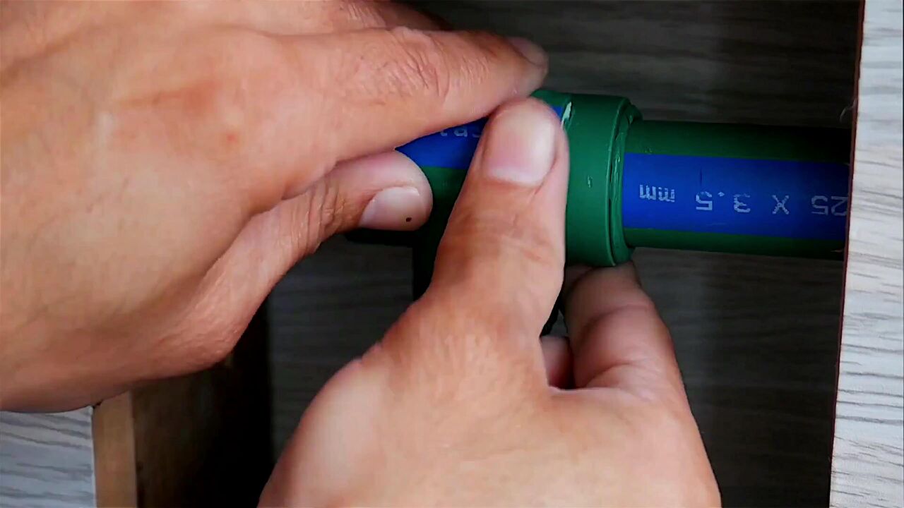 PPR水管漏水维修教程,常见的水电工修复管道技巧经验,实战技术_高清1080P在线观看平台_腾讯视频
