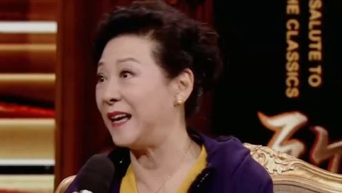王馥荔讲述在《咱们的牛百岁》表演中，她的有趣故事太好玩了