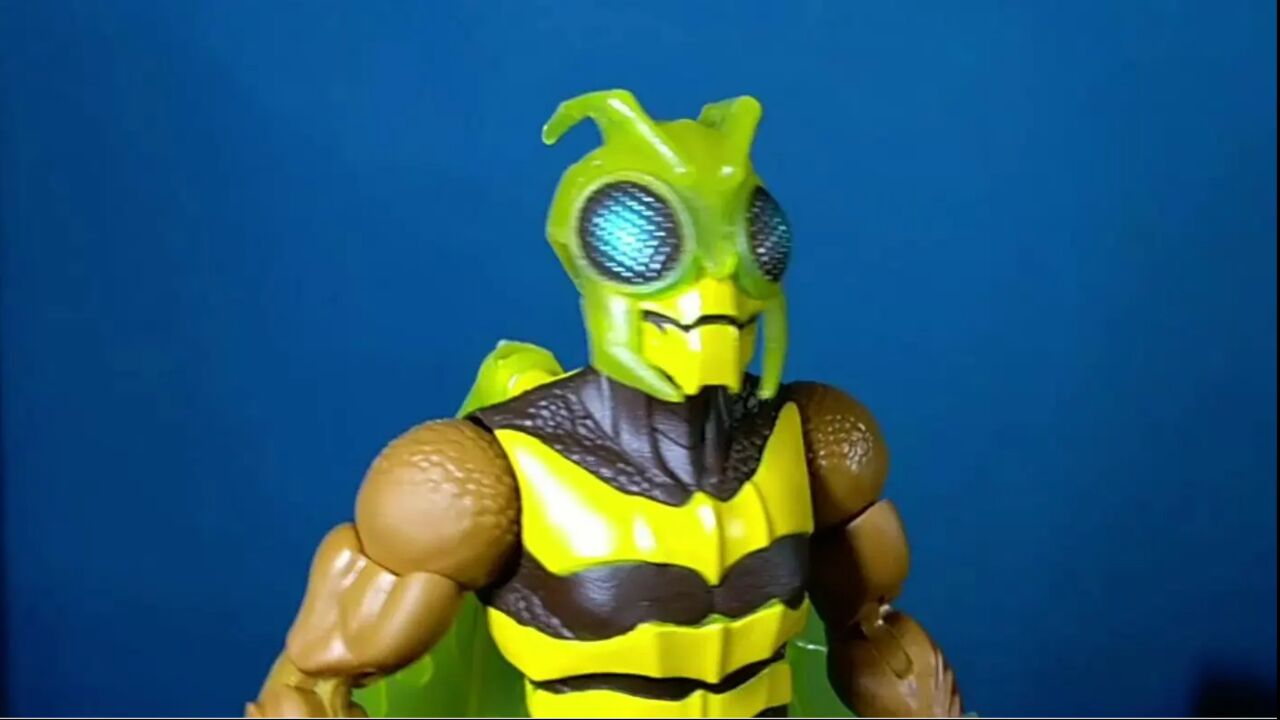 这很大黄蜂,new eternia系列黄蜂人巴佐夫