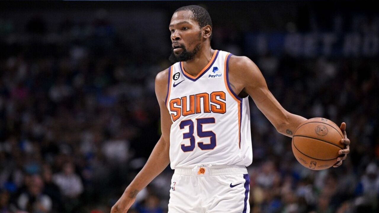 杜兰特半场24分集锦:11投10中太高效 迎射卡尔马宁显霸气