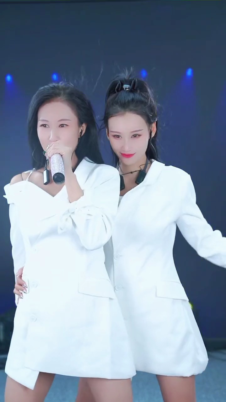 饭拍群舞明星热舞明星唱跳