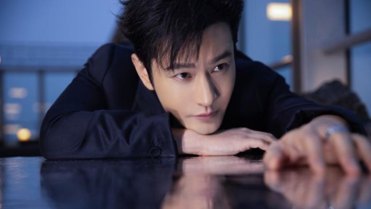 黄晓明回应网络争议,称会辨别哪些是为了黑而黑,清醒发言获称赞