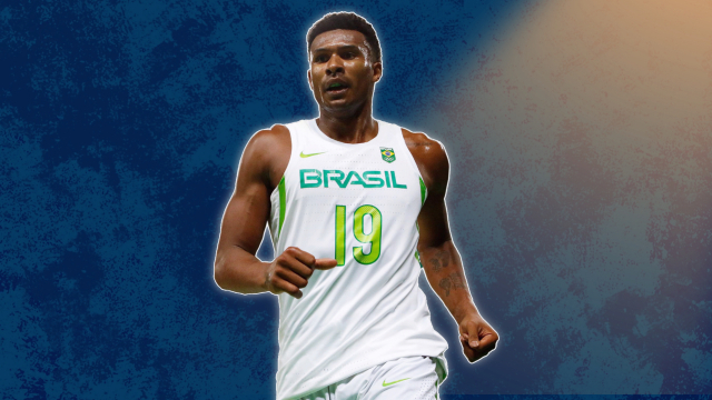 世界杯英雄传巴博萨:5届世界杯老兵,巴西男篮第一人