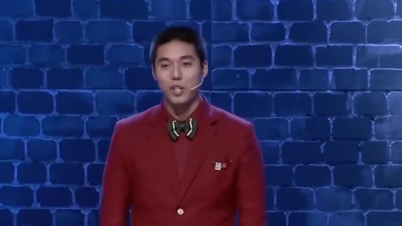 小品《憨豆》,杨金赐表演哑剧妙趣横生,简直让人笑到不行