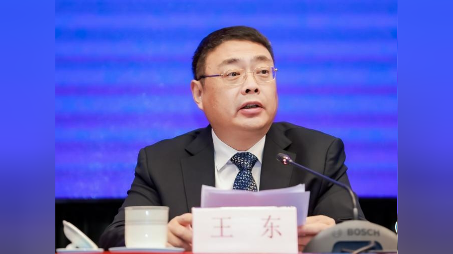 当了10年的广州市副市长的他,被开除公职!