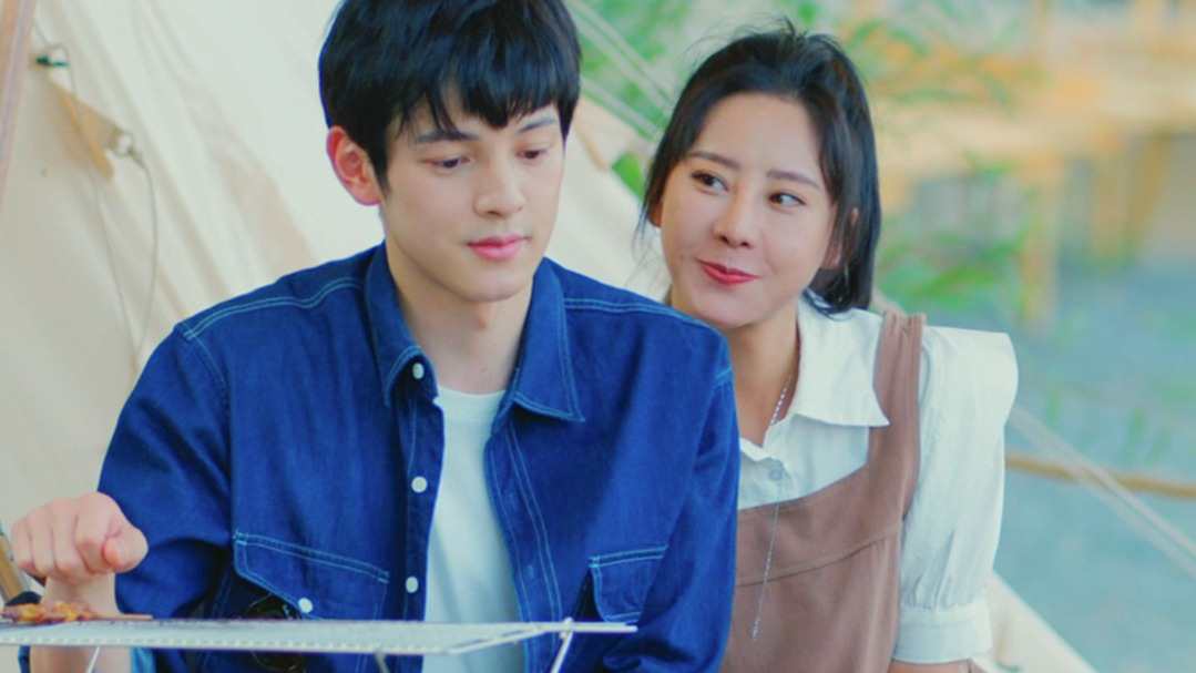 季总化身女友贴身男佣,二四孝好男友已上线