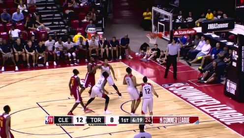 《NBA全场集锦》【得分】TJ威廉姆斯外线飙射 三分投射穿心