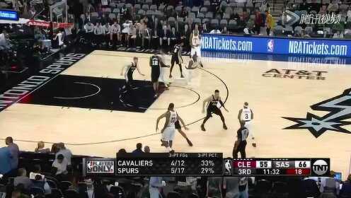 《NBA骑士》骑士vs马刺第3节精编 詹姆斯反击中接球上演霸气灌篮