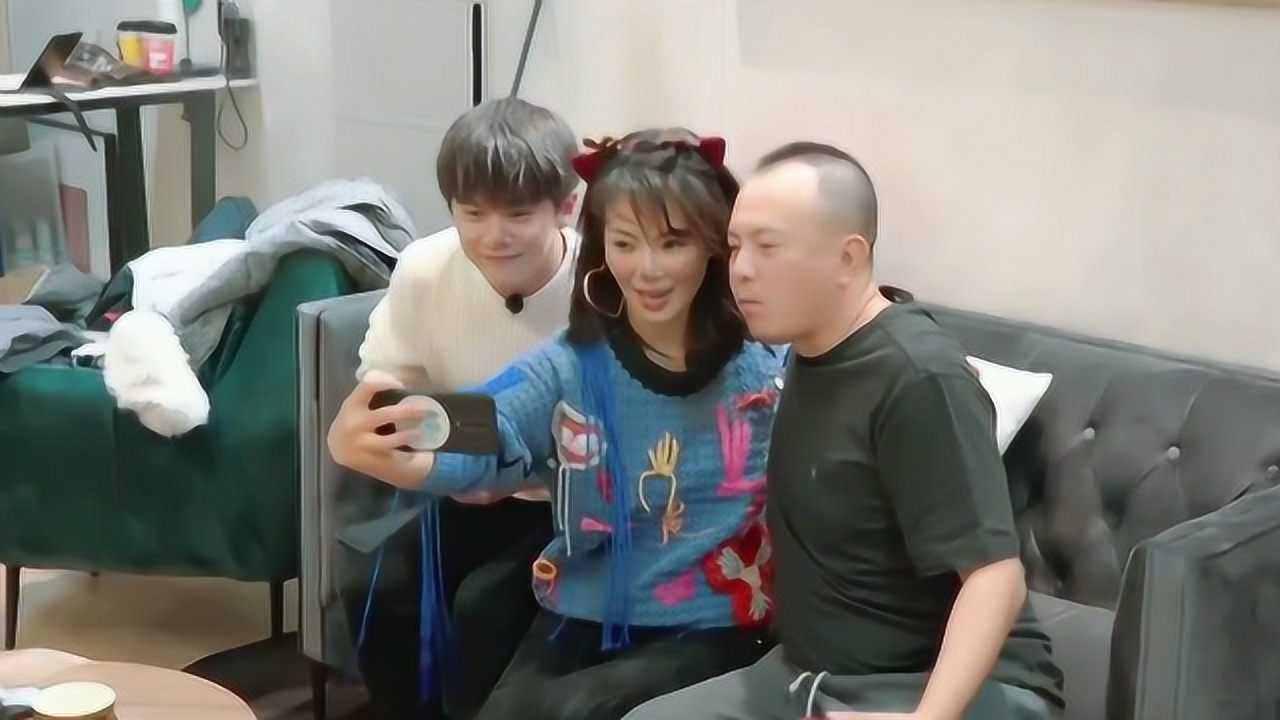 缘分来了挡都挡不住!武艺跟王珂居然是同一天生日,刘涛惊喜的跟两位寿星合照_高清1080P在线观看平台_腾讯视频