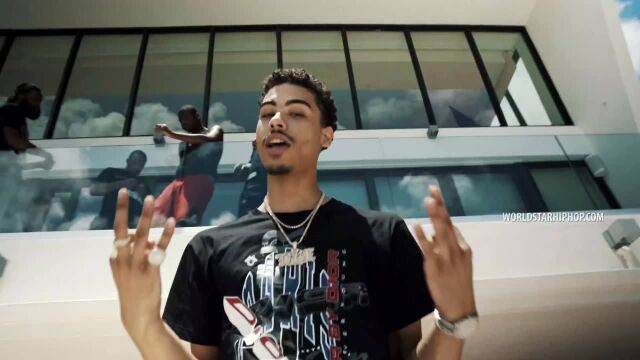 Jay Critch \