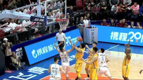 《CBA全场集锦》【得分】保持悬念 广厦小将吴羽佳关键前场篮板打进还有加罚