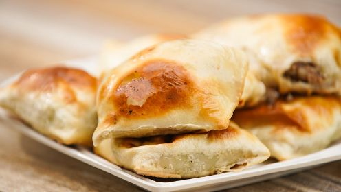 《早餐中国2》第1集：新疆吐鲁番·烤包子