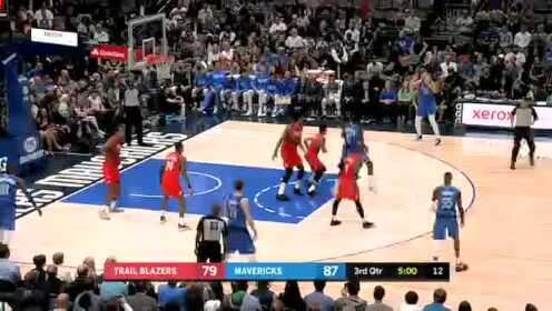 《NBA全场回放》【原声回放】开拓者vs独行侠第3节 东契奇连线波尔津吉斯空接暴扣