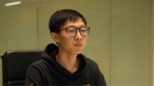 寻找蛛丝马迹_慧眼屡破要案