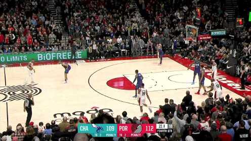 《NBA全场集锦》独斗双雄一锤定音 利拉德华丽突破杀死比赛