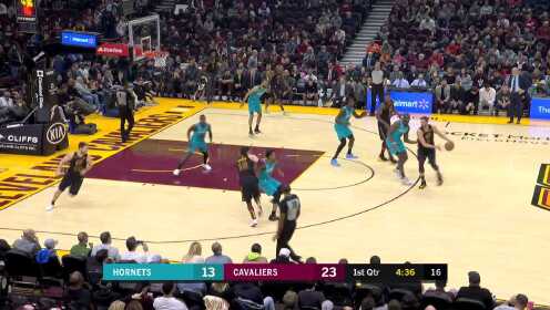 《NBA全场集锦》猝不及防！乐福击地妙传奥斯曼空切上篮美如画