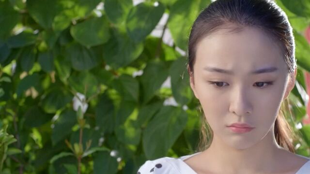 《女怕嫁错郎》第31集02:好家伙,齐老板劝秦小玲嫁给董老师,还说要帮
