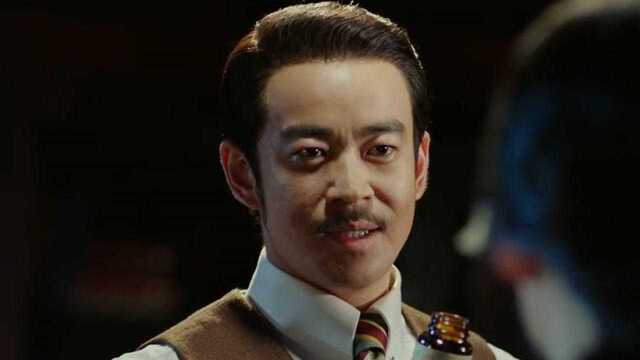 《红蔷薇》第27集02:顾霜菊趁陈得道不在拍摄档案,没想到陈得道居然