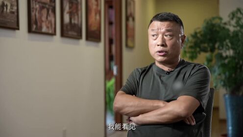 《功勋》幕后：郭涛为呈现更好效果，在艰苦环境反复拍摄同一镜头，到满意为止