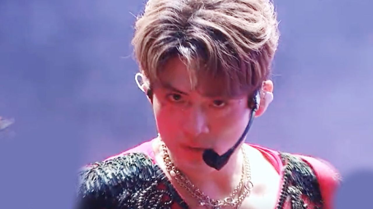 刘宇力丸《莲》舞台燃炸