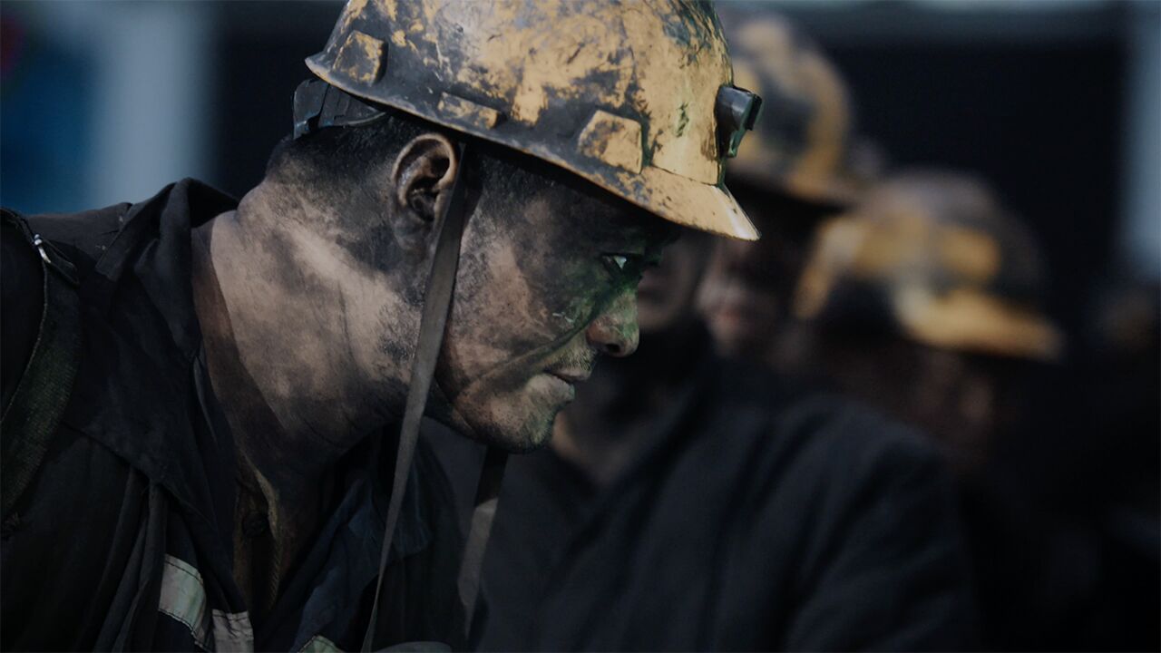 煤矿工人的辛酸照片图片