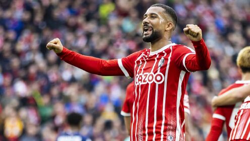 【进球】简洁高效!格雷戈里奇射门打横梁 柯菲耶雷迅速头球命中