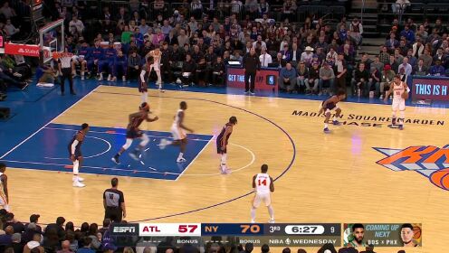 《NBA全场集锦》老鹰vs尼克斯第3节中文解说回放