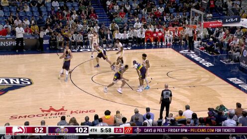 《NBA全场集锦》运气与实力完美结合！麦科勒姆空中拉杆超远三分打懵替补席