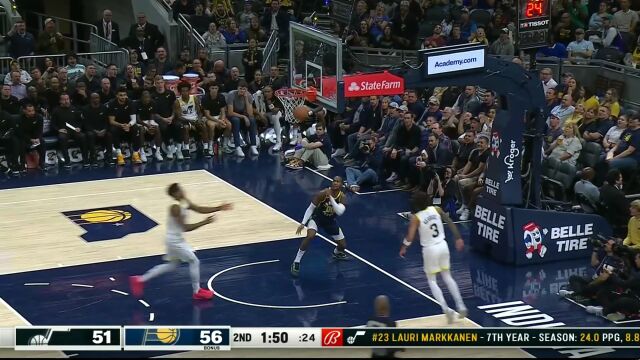 扣进就是十佳球！马图林快攻大风车扣篮不慎砸在篮筐前沿